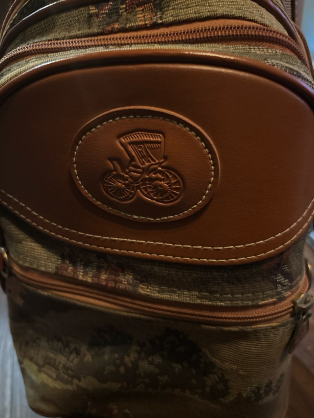 Daiwa Brown Camouflage Pattern Men's Golf Bag with Leather Trim - Picture 4 of 10